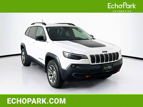 Used 2022 Jeep Cherokee Trailhawk image 1