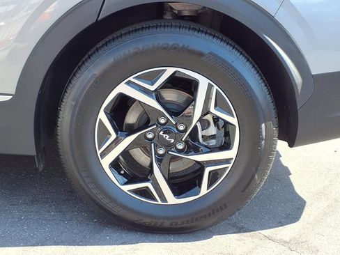 Used 2025 Kia Sportage LX FWD image 25