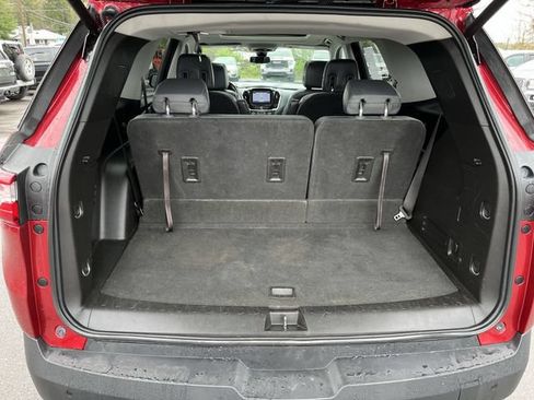 Used 2018 Chevrolet Traverse LT w/ LPO, Floor Liner Package AWD/4WD image 22