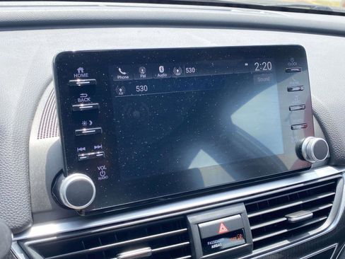 Used 2019 Honda Accord Sport image 18