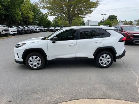 Used 2025 Toyota RAV4 LE FWD image 4