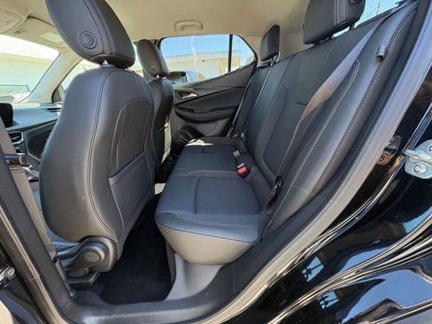 Used 2025 Buick Encore GX Preferred image 24