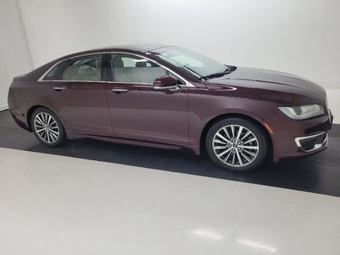 Used 2017 Lincoln MKZ Select w/ Climate Package FWD image 11