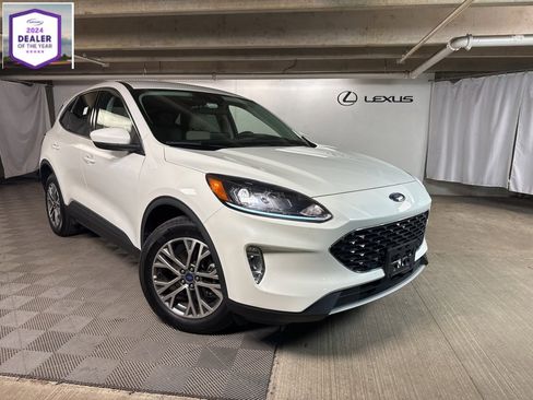 Used 2022 Ford Escape SEL image 1