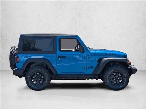 Used 2023 Jeep Wrangler Sport AWD/4WD image 4