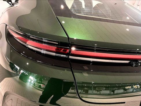 Used 2025 Porsche Panamera Turbo S image 34