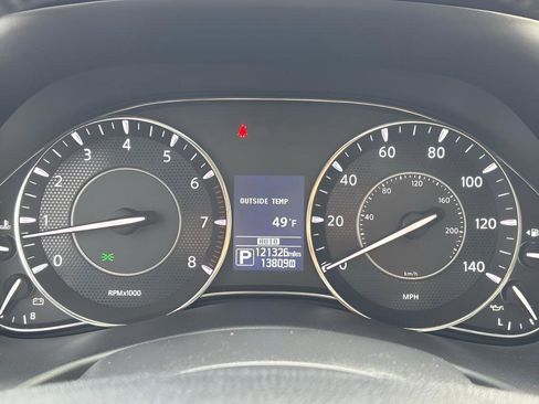 Used 2018 Nissan Armada SL w/ Moonroof Package image 25