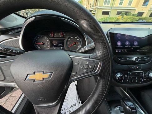 Used 2020 Chevrolet Malibu LT FWD image 55