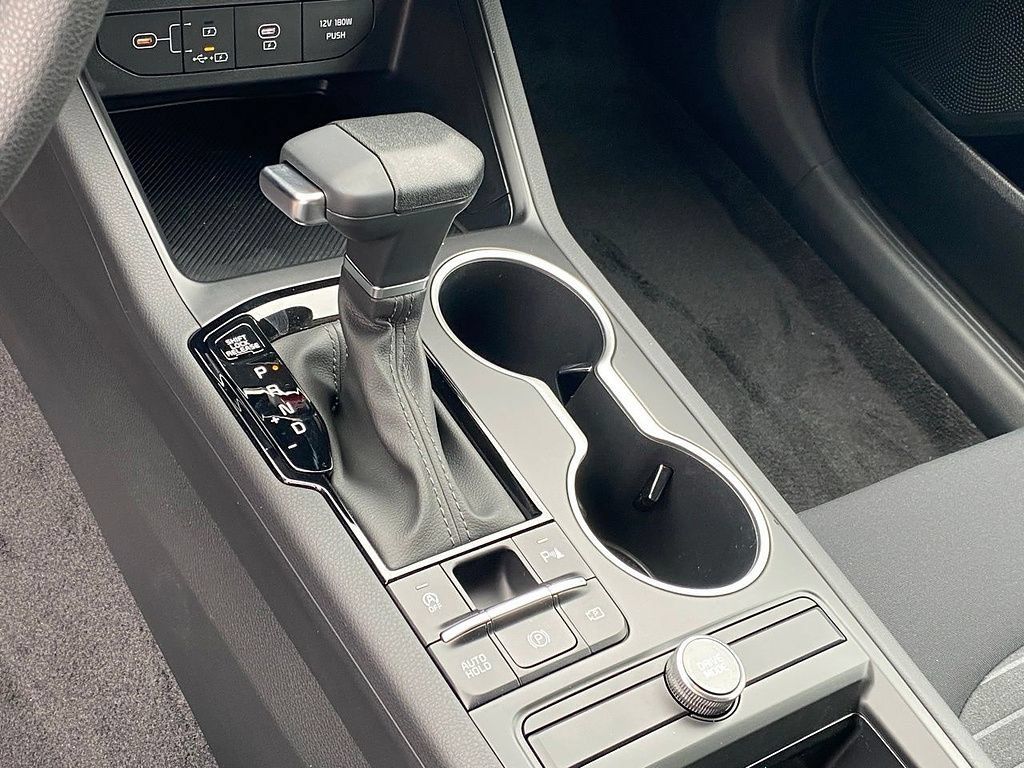New 2026 Kia K5 LXS FWD image 18