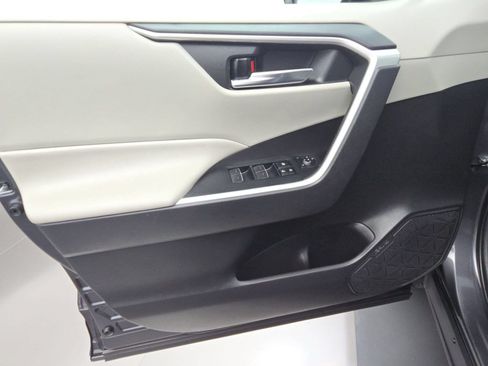 Certified 2024 Toyota RAV4 XLE AWD/4WD image 16