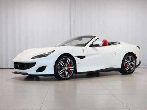 Certified 2020 Ferrari Portofino image 1
