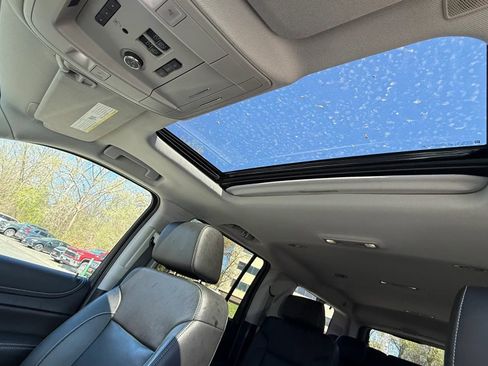 Used 2019 GMC Yukon XL SLT AWD/4WD image 27