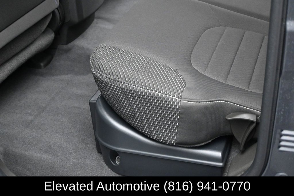 Used 2019 Nissan Frontier PRO-4X AWD/4WD image 11