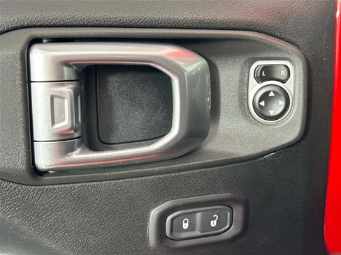 Used 2020 Jeep Gladiator Sport w/ Quick Order Package 24S image 26