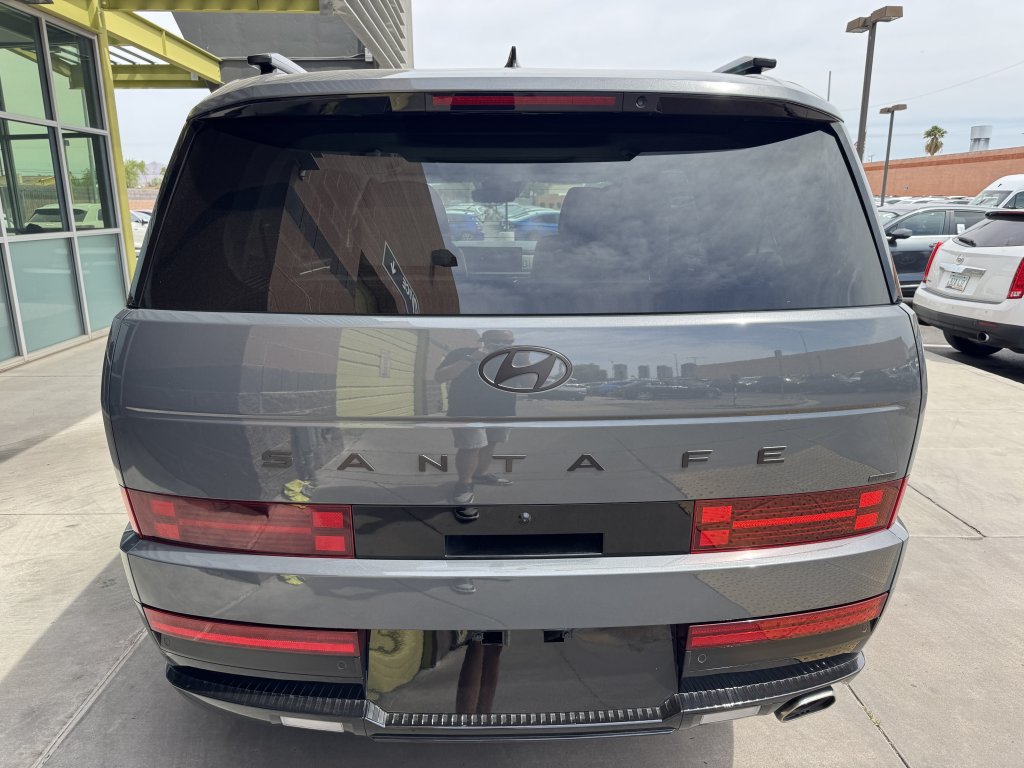 Used 2024 Hyundai Santa Fe Calligraphy AWD/4WD image 13