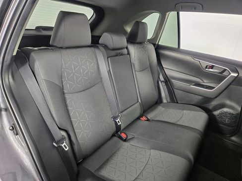 Used 2024 Toyota RAV4 XLE image 22
