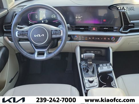 Certified 2025 Kia Sportage EX FWD image 16