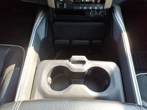 Used 2022 RAM 1500 Laramie AWD/4WD image 25