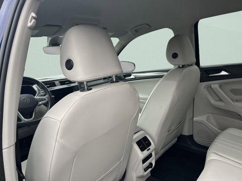 Used 2022 Volkswagen Tiguan SE image 31