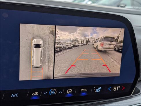 New 2026 Chevrolet Suburban RST image 29