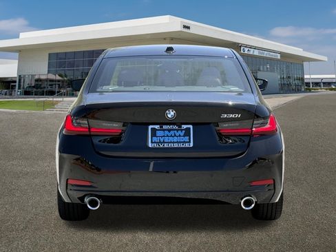 New 2026 BMW 330i Sedan w/ Premium Package RWD image 9