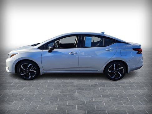 Certified 2025 Nissan Versa SR w/ Trunk Package image 3