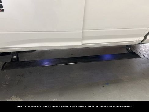 Used 2017 RAM 2500 Laramie w/ Sport Appearance Group AWD/4WD image 6