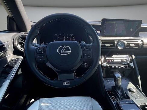 Used 2023 Lexus IS 500 image 8
