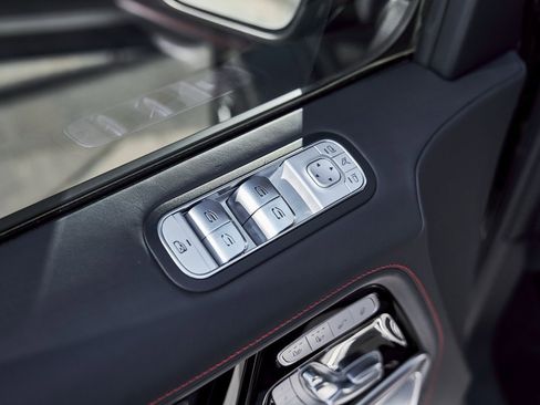 Used 2025 Mercedes-Benz G 63 AMG G 63 AMG image 33