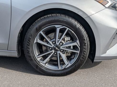 Used 2022 Kia Forte LXS image 10