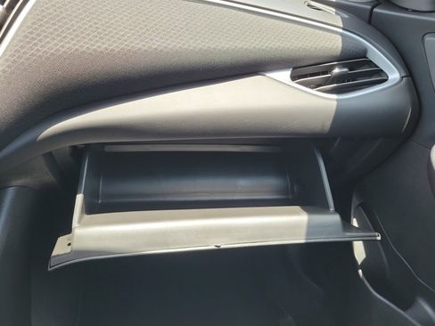 Used 2025 Chevrolet Malibu LT FWD image 30