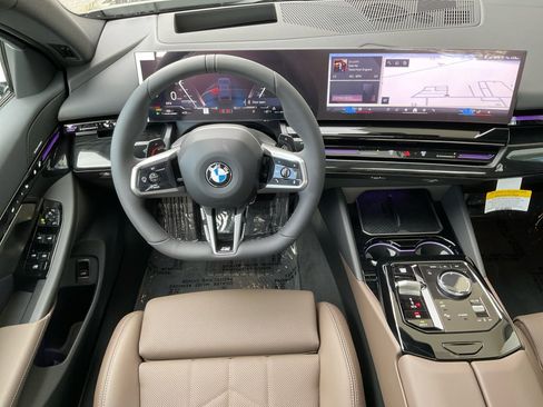 New 2026 BMW 530i RWD image 33