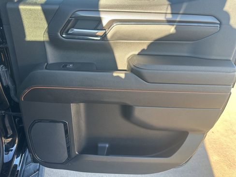 Used 2024 GMC Sierra 1500 AT4 w/ Technology Package image 26