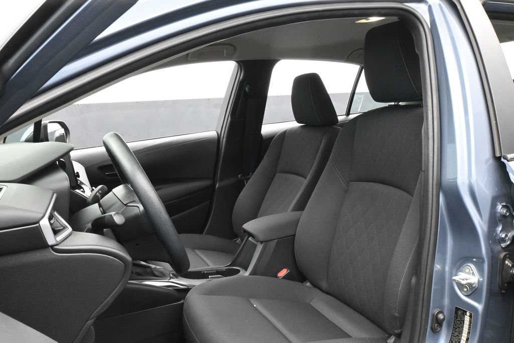 Used 2024 Toyota Corolla LE FWD image 10