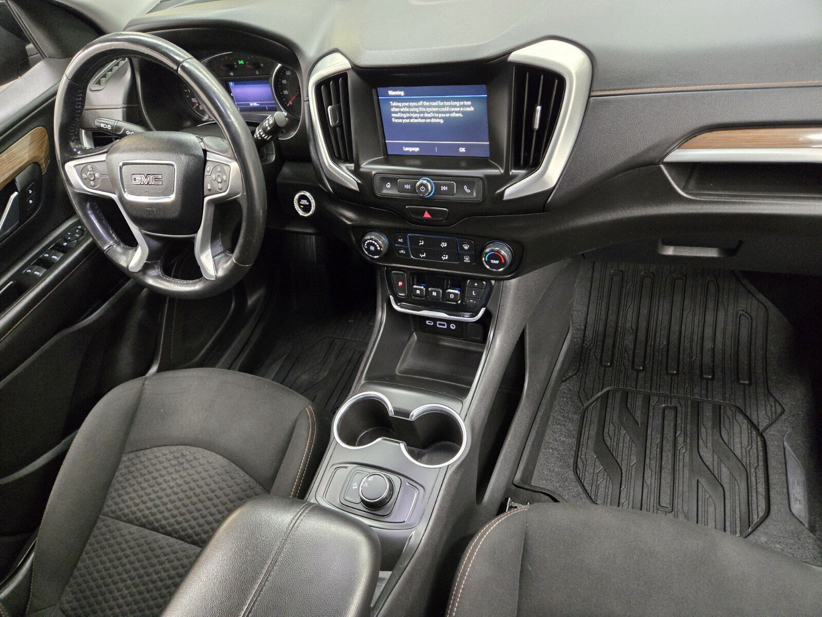 Used 2019 GMC Terrain SLE w/ LPO, Floor Liner Package FWD image 13
