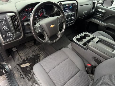 Used 2019 Chevrolet Silverado 2500 LT w/ LT Convenience Package image 14