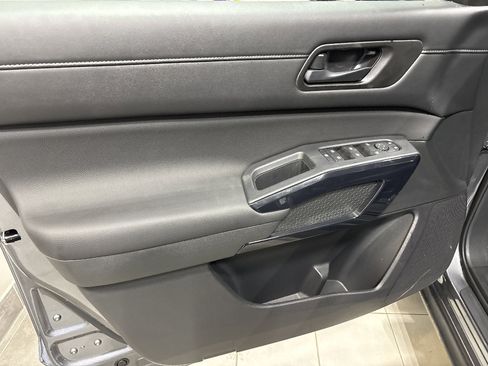 New 2026 Nissan Pathfinder SV w/ Cargo Package image 8