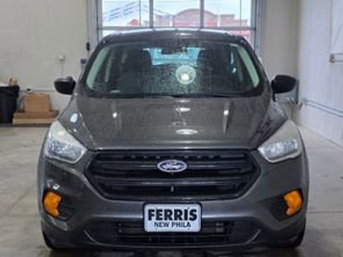 Used 2017 Ford Escape S image 9