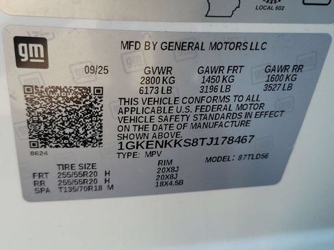 Used 2026 GMC Acadia Elevation w/ Elevation Premium Package FWD image 35