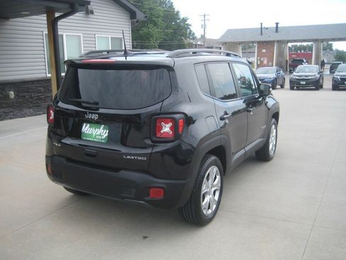 Used 2022 Jeep Renegade Limited AWD/4WD image 8