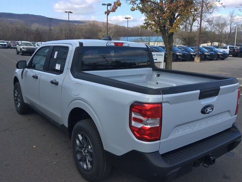 New 2025 Ford Maverick XLT w/ XLT Luxury Package image 6