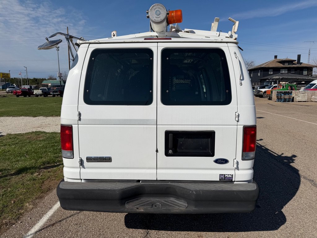 Used 2007 Ford E-250 and Econoline 250 RWD image 14