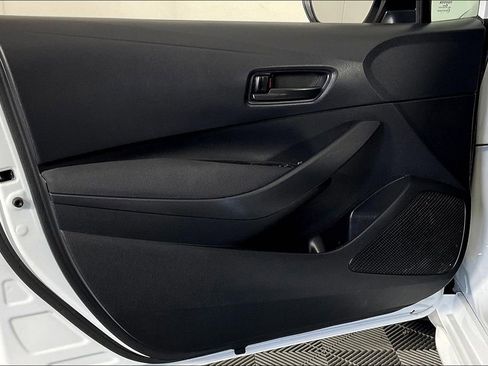 Used 2024 Toyota Corolla LE image 23
