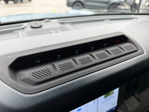 Used 2021 Ford Bronco First Edition image 37