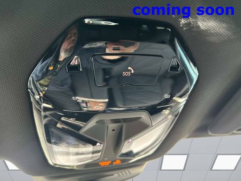 Used 2023 BMW iX xDrive50 w/ Ultimate Package 2 image 33