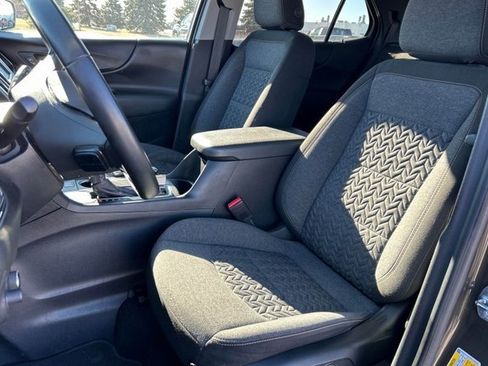 Used 2024 Chevrolet Equinox LT image 5