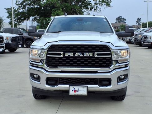 Used 2024 RAM 2500 Big Horn AWD/4WD image 4