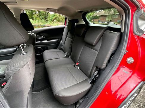 Used 2016 Honda HR-V EX image 19