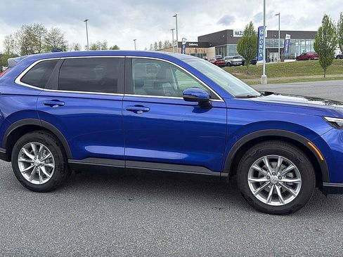 Used 2023 Honda CR-V EX-L image 3