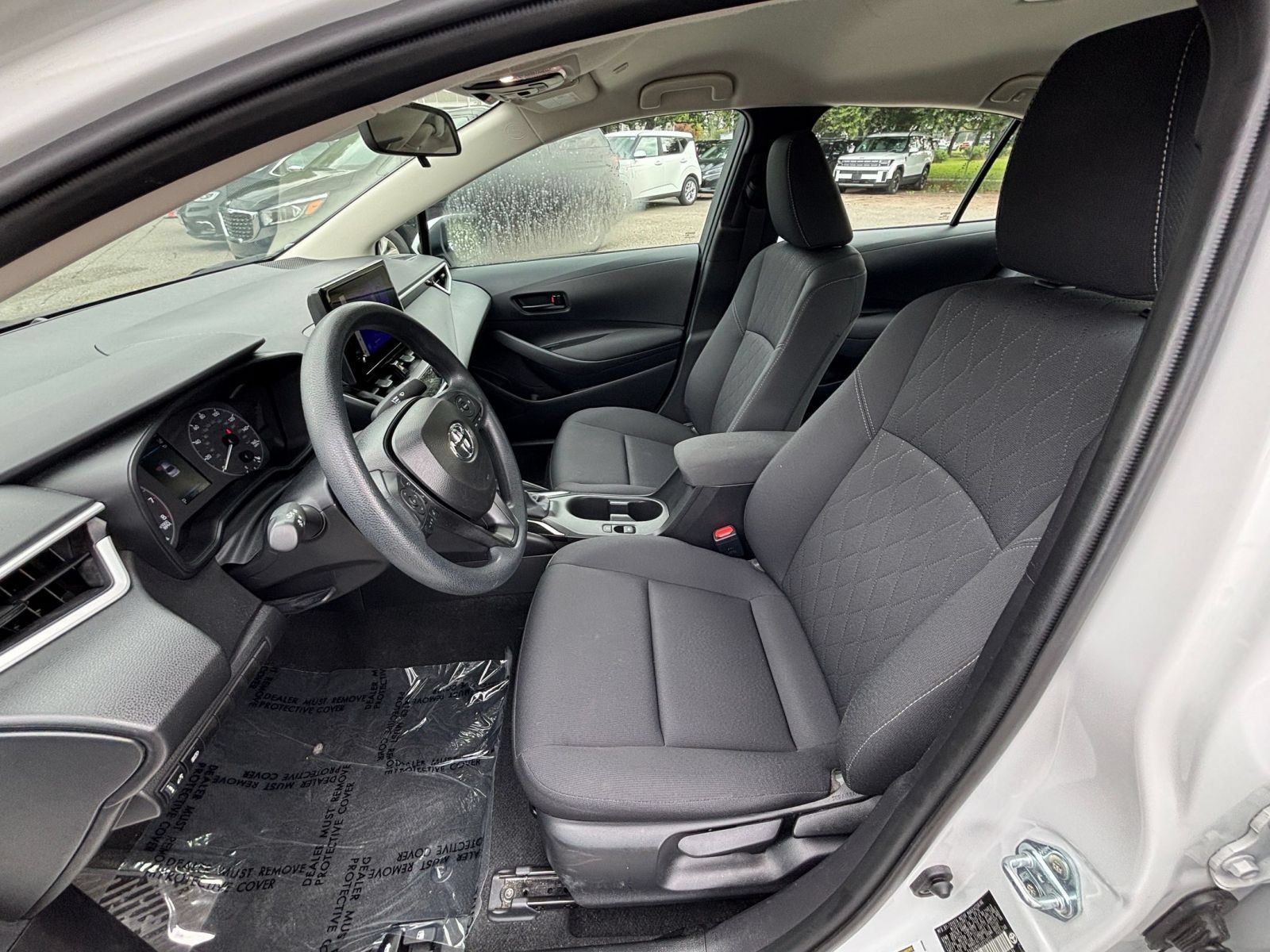 Used 2025 Toyota Corolla LE FWD image 25